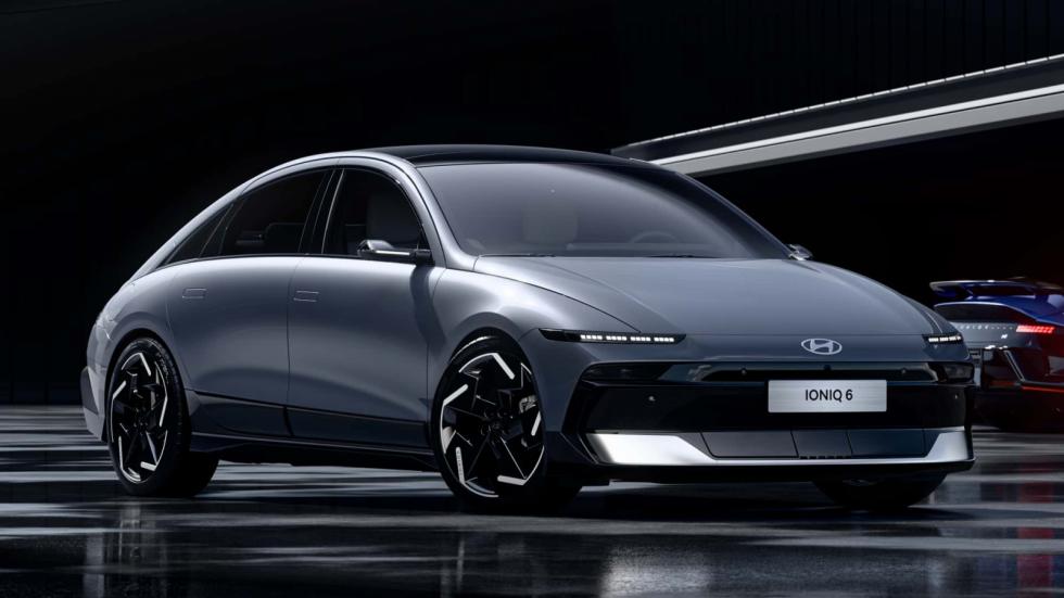 Η Hyundai αποκάλυψε το ανανεωμένο Ioniq 6 και έδειξε το Ioniq 6 Ν
